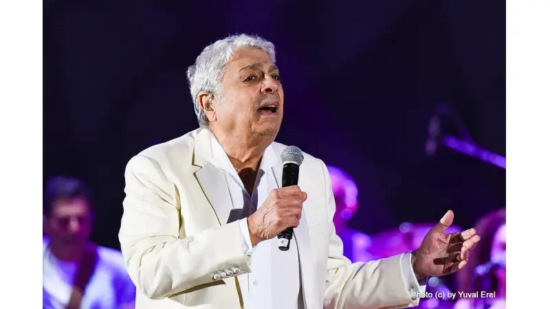 אנריקו מסיאס. צילום יובל אראל