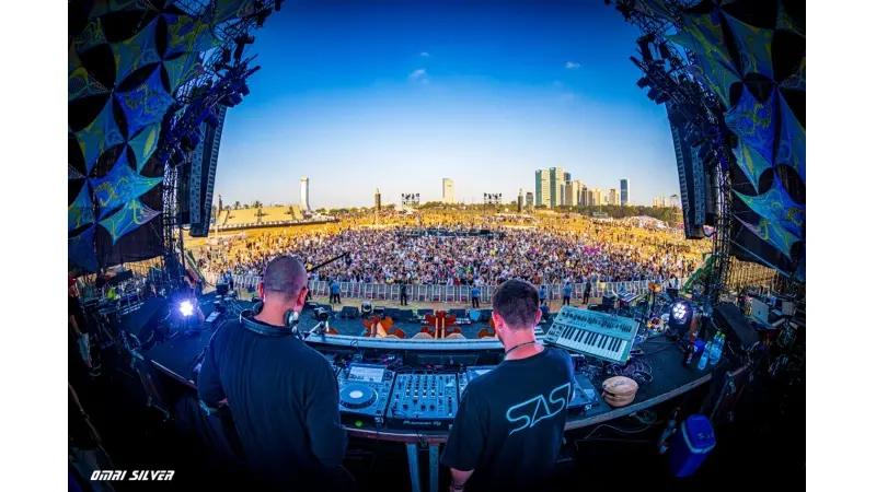 פסטיבל הנובה We will dance again צילום עומרי סילבר