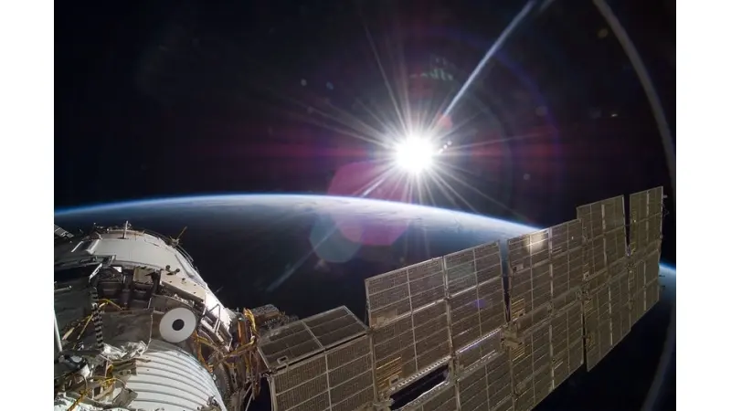 חללית המטען האירופית ז'ול ורן ATV נשרפת באטמוספרה ב-2008.