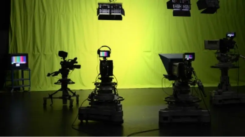 אולפן (צילום יח"צ)